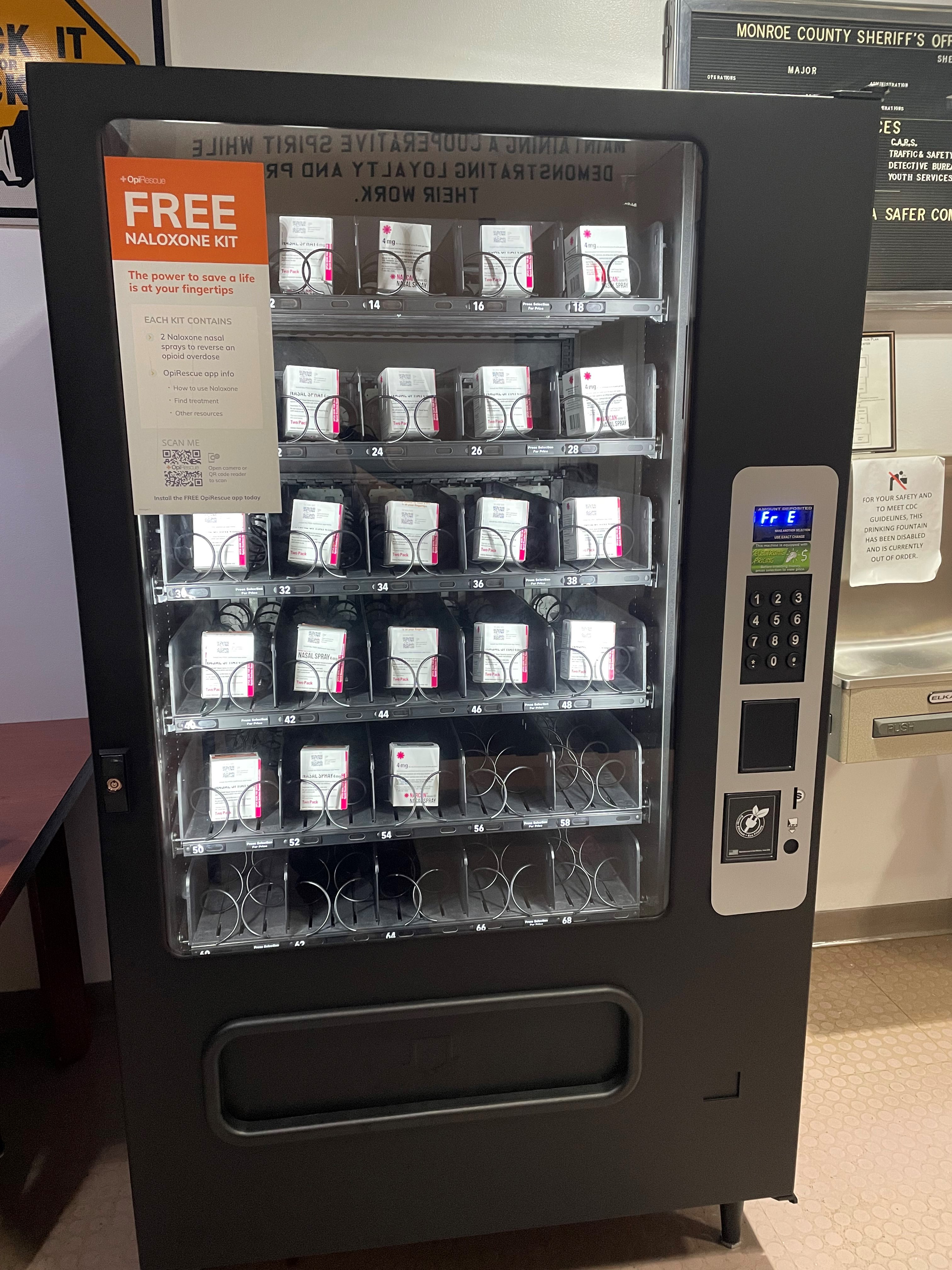 Forcing People At Vending Machines To Wait Nudges Them To Buy Healthier  Snacks : The Salt : NPR